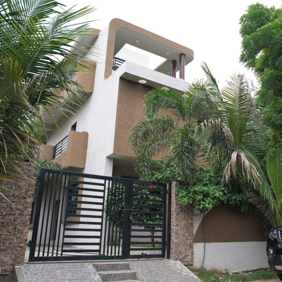 Raw Houses